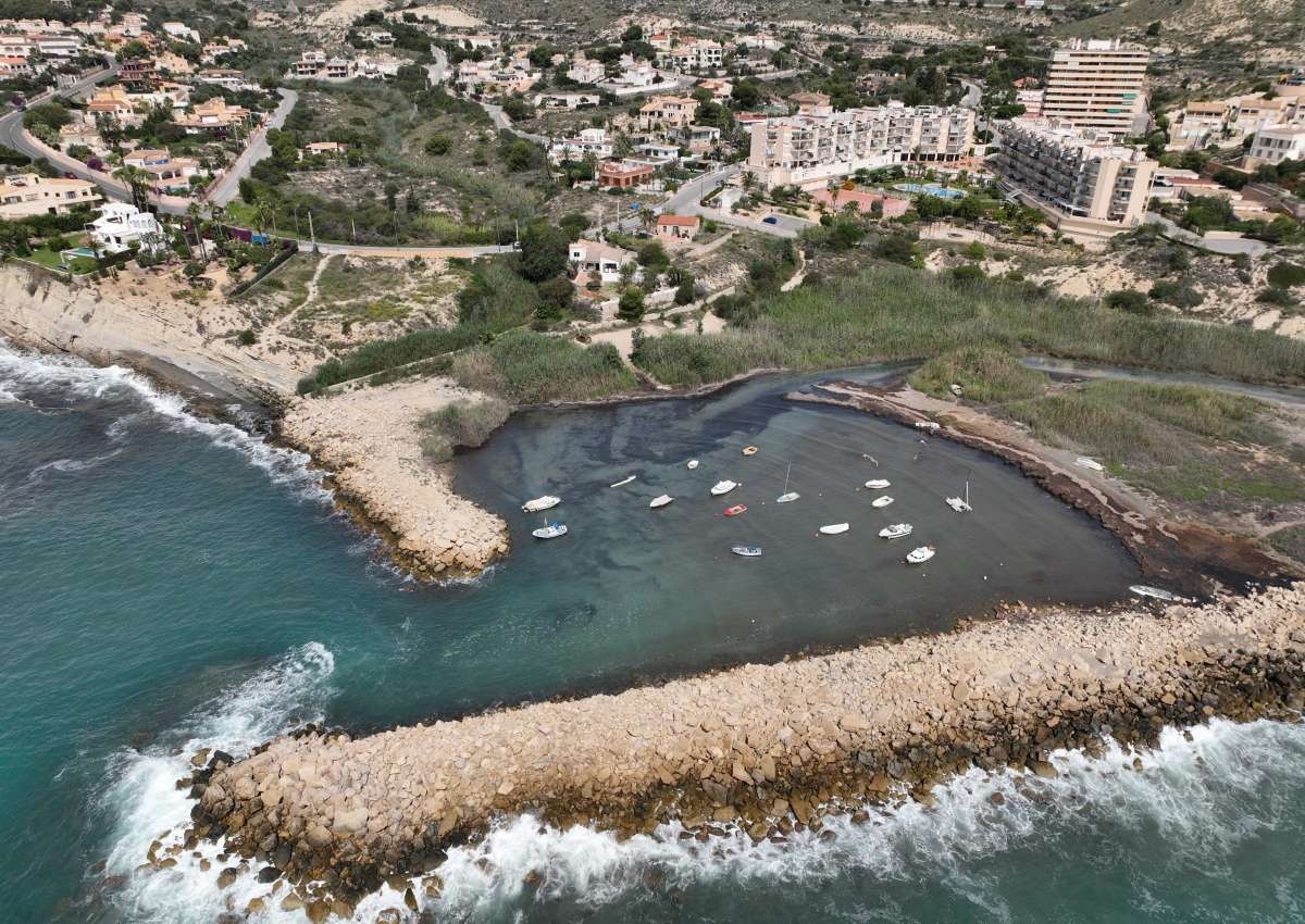 Playa Cala Baeza - Ankerplaats in de buurt van el Campello (La Merced)