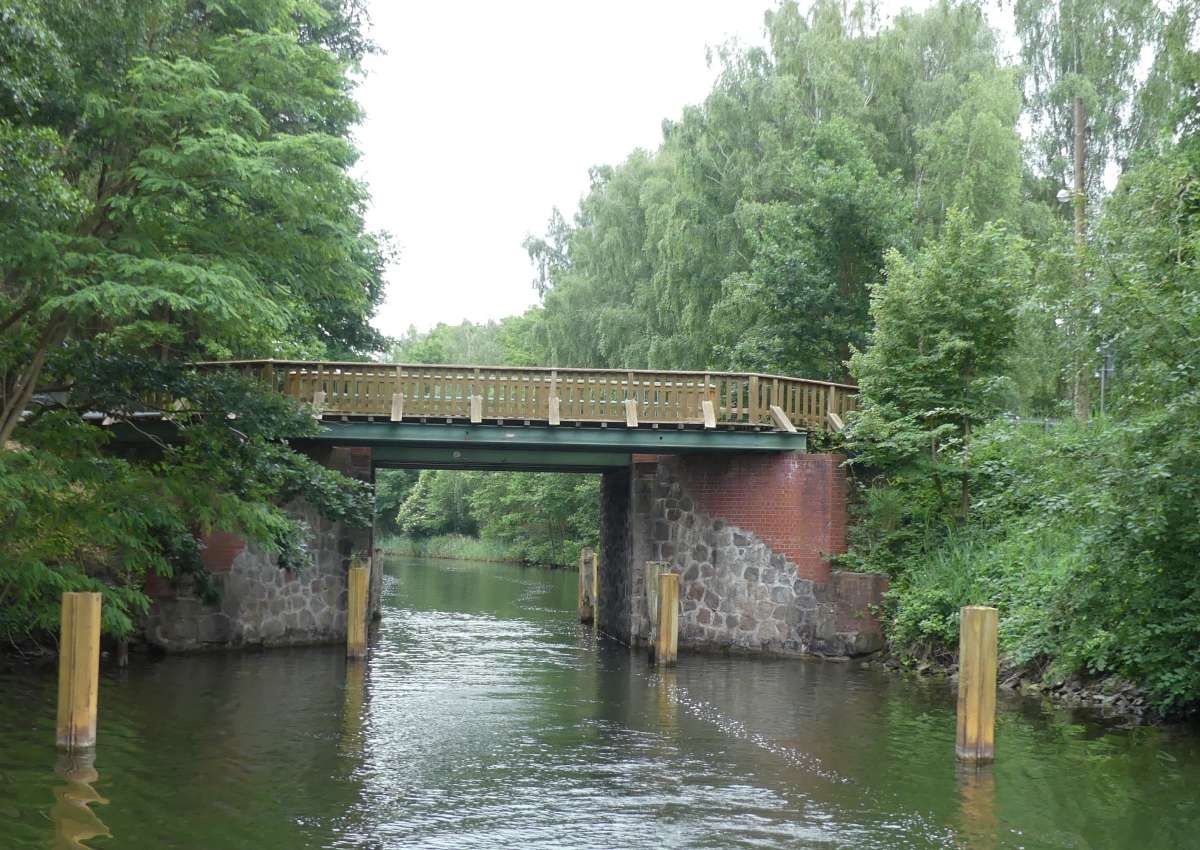 Zootzenbrücke - Navinfo bei Rheinsberg