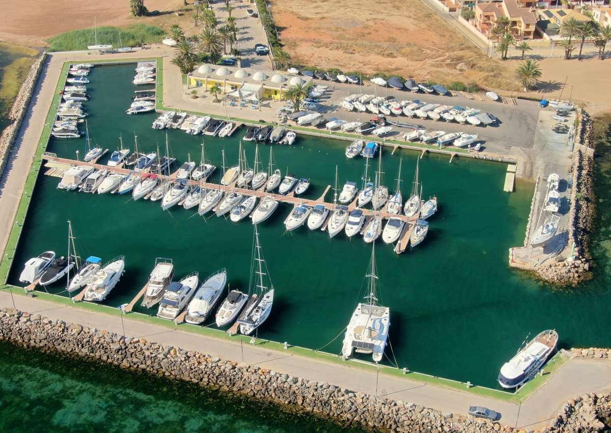 PUERTO DEPORTIVO MAR DE CRISTAL - Jachthaven in de buurt van Cartagena (Islas Menores)