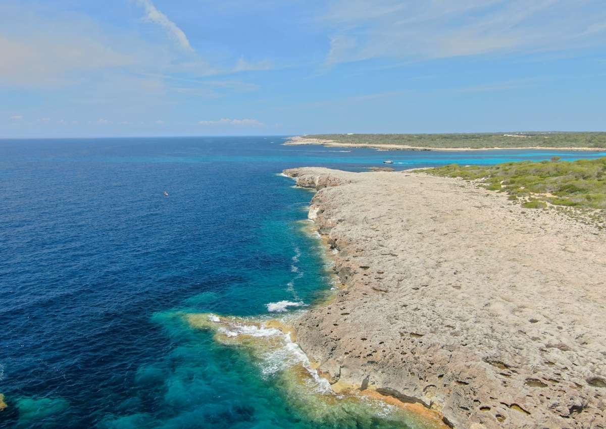 Menorca - Cala Son Saura, Anchor - Ankerplaats in de buurt van Ciutadella