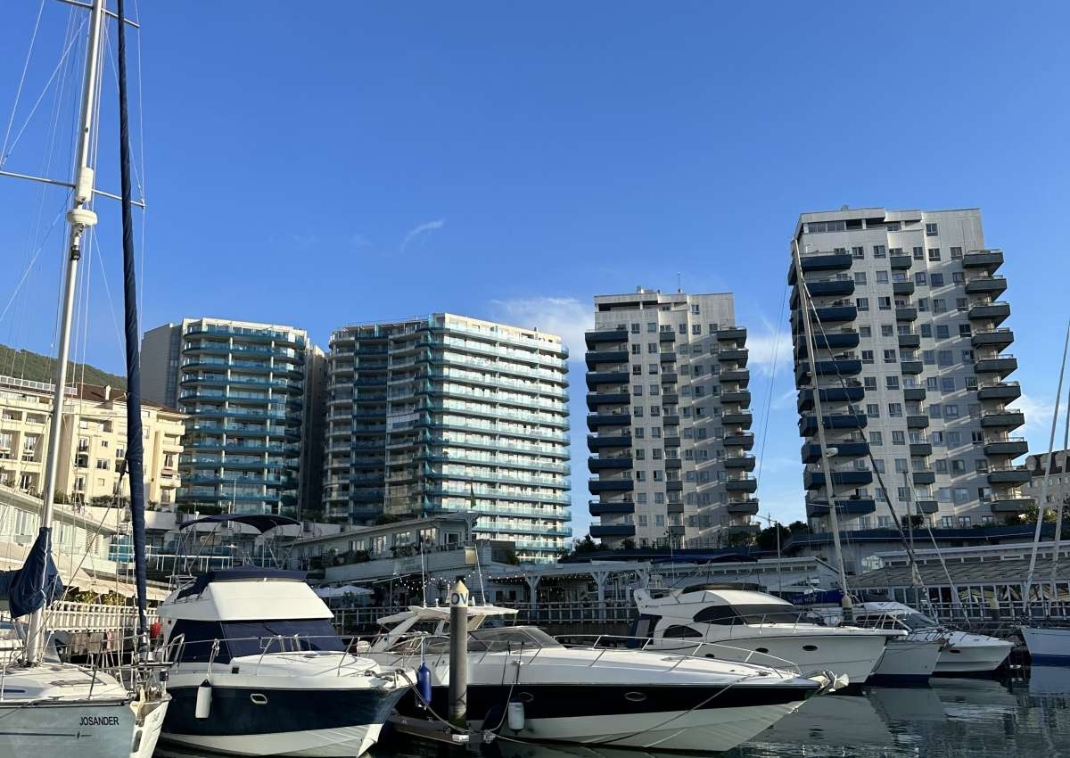 Ocean Village Marina - Jachthaven in de buurt van Gibraltar