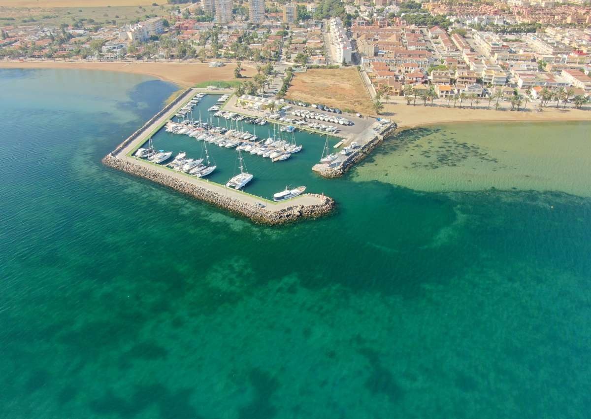 PUERTO DEPORTIVO MAR DE CRISTAL - Jachthaven in de buurt van Cartagena (Islas Menores)