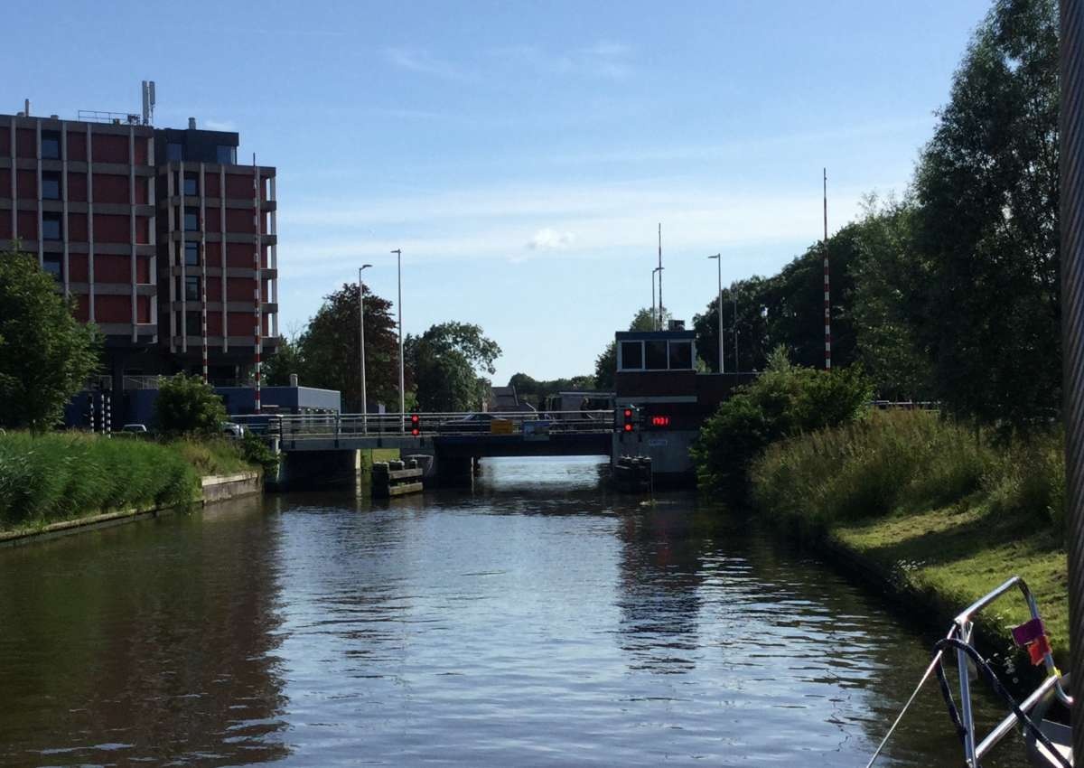 Eebrug, Leeuwarden - Bridge in de buurt van Leeuwarden