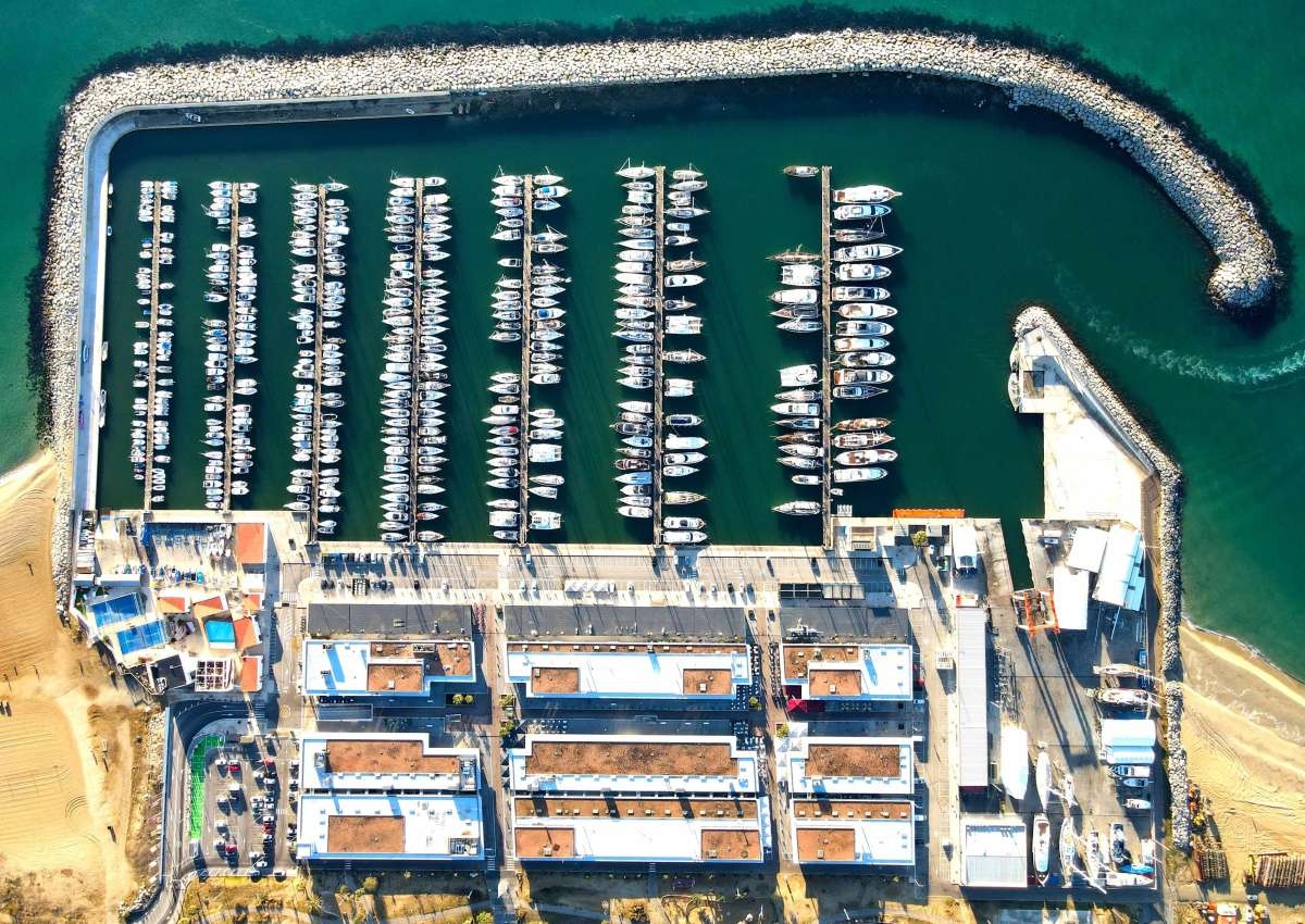 Marina Port Premià - Jachthaven in de buurt van Premià de Mar