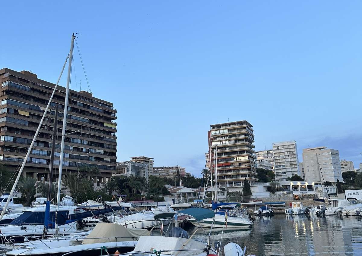 Club nàutic Alacant Costa Blanca - Jachthaven in de buurt van Alicante (Albufereta)