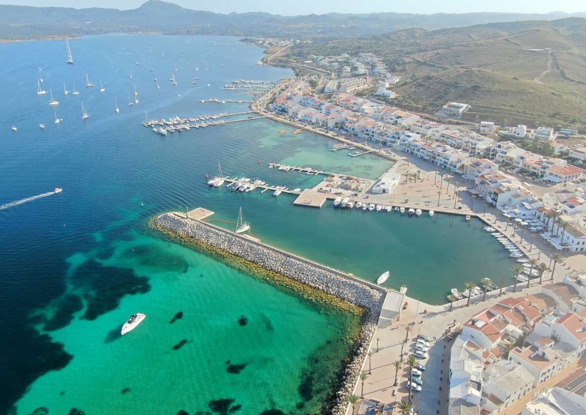 Menorca - Puerto de Fornells, Marina - Jachthaven in de buurt van es Mercadal (Fornells)
