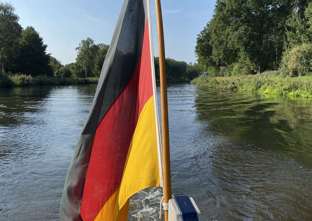 Elbe-Lübeck-Kanal - Navinfo in de buurt van Dalldorf