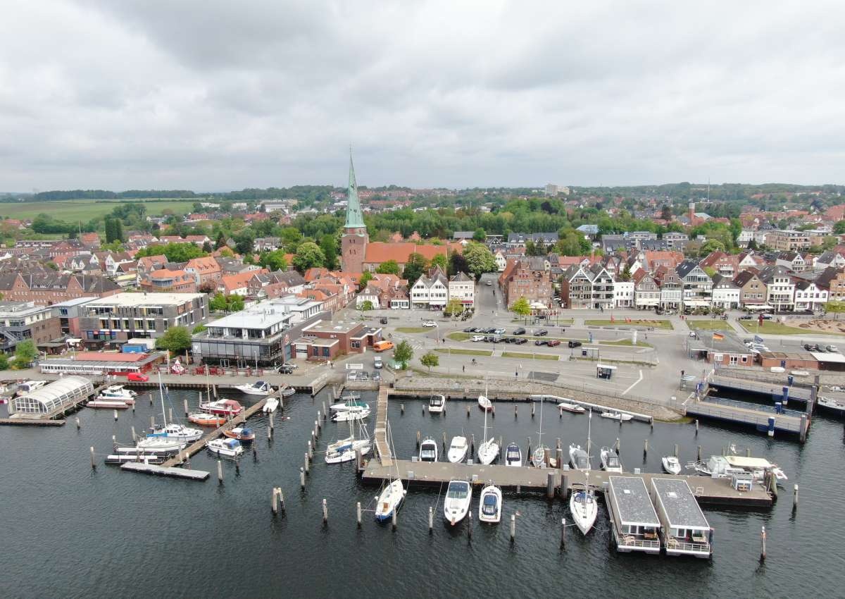 Travemünde - Yachthafen Sonnenbrücke - Hafen bei Lübeck (Alt-Travemünde / Rönnau)