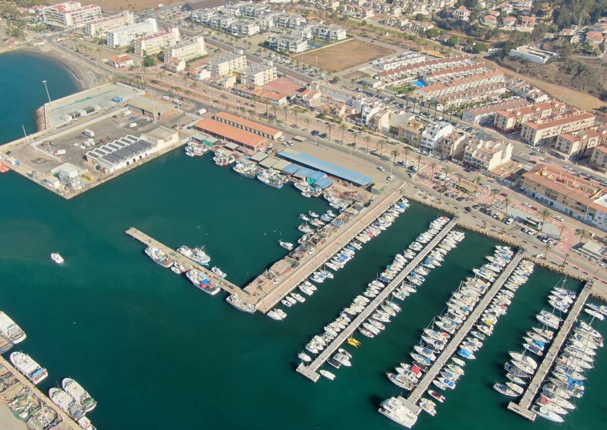 Caleta de Velez - Jachthaven in de buurt van Vélez-Málaga (Caleta del Sol)