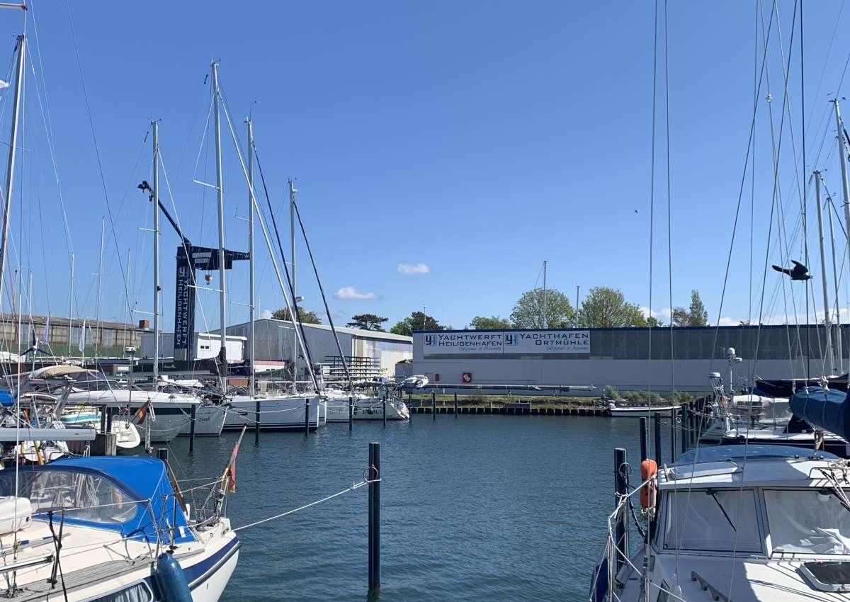 Yachtwerft Heiligenhafen / Orthmühle - Hafen bei Heiligenhafen