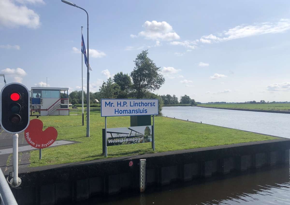 Mr H.P. Linthorst Homansluis - Slot in de buurt van Weststellingwerf