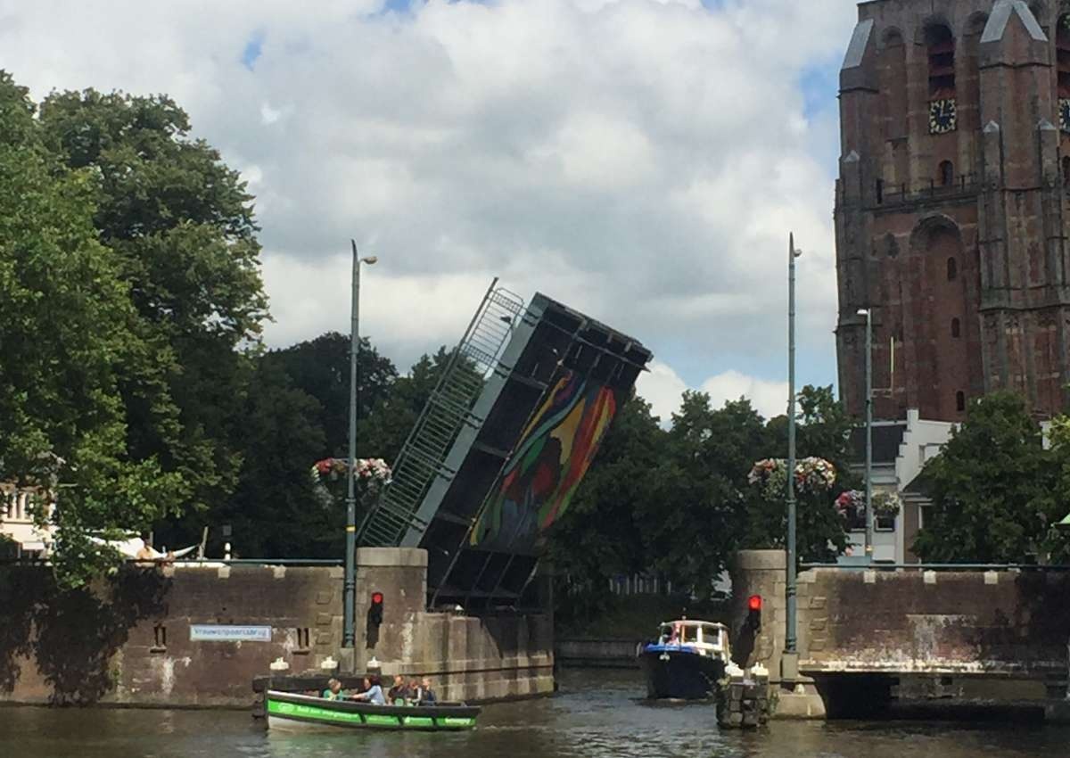 Vrouwenpoortsbrug - Bridge in de buurt van Leeuwarden