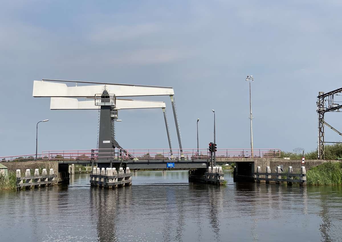 Deelsspoorbrug - Bridge in de buurt van De Fryske Marren (Vegelinsoord)