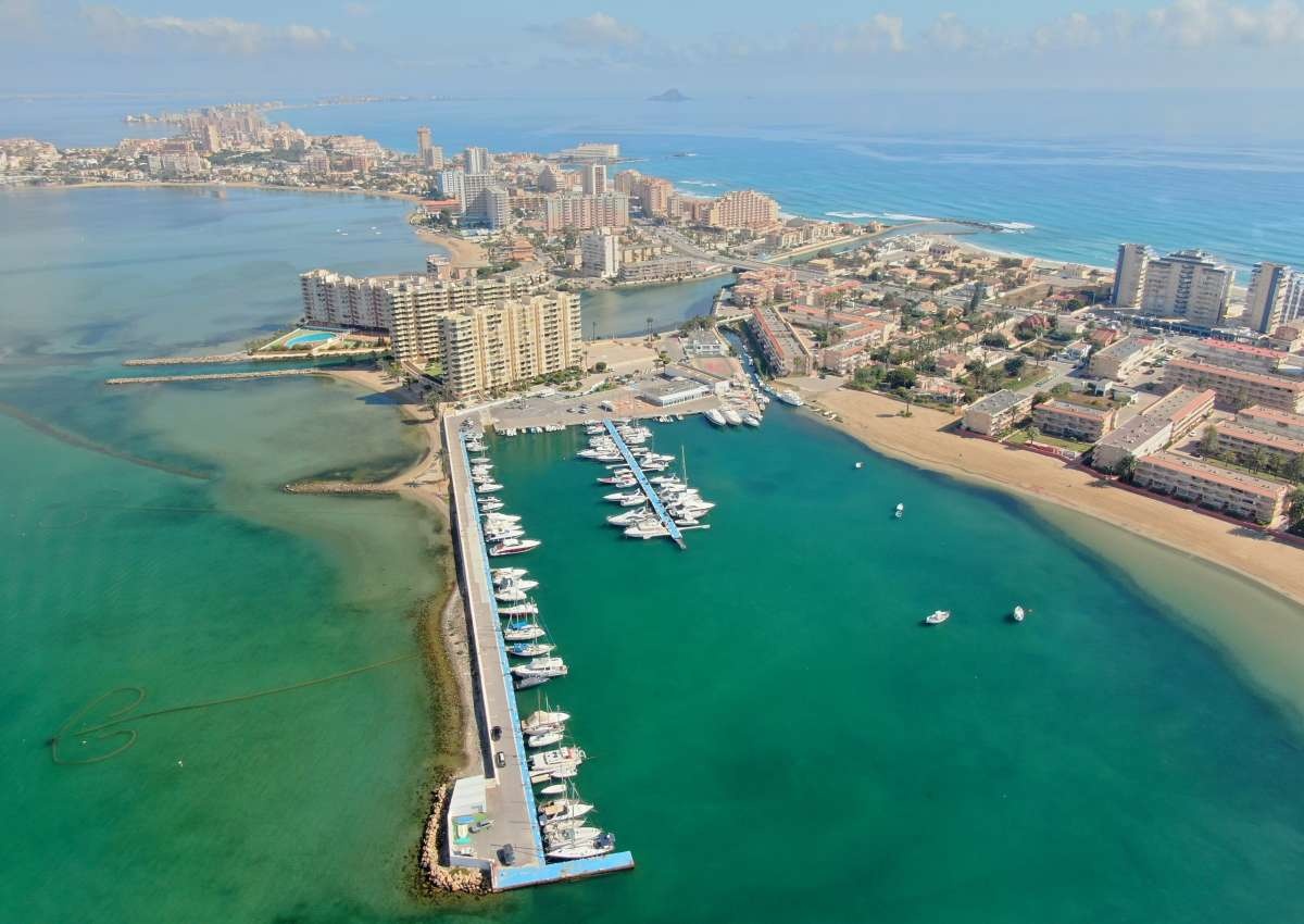 Club Nautico La Isleta - Jachthaven in de buurt van Cartagena (La Manga del Mar Menor)