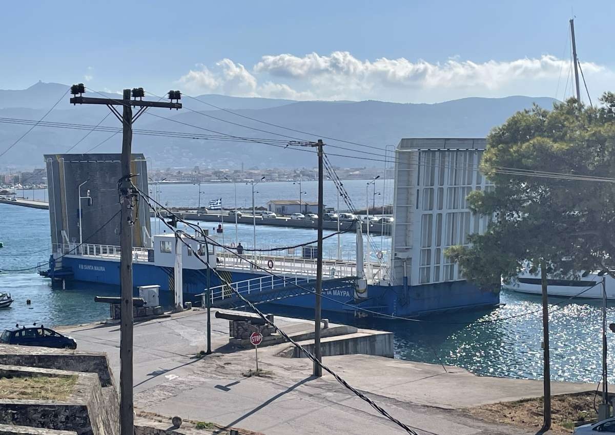 Levkas Santa Maura - Bridge Opening Times - Navinfo in de buurt van Municipal Unit of Lefkada