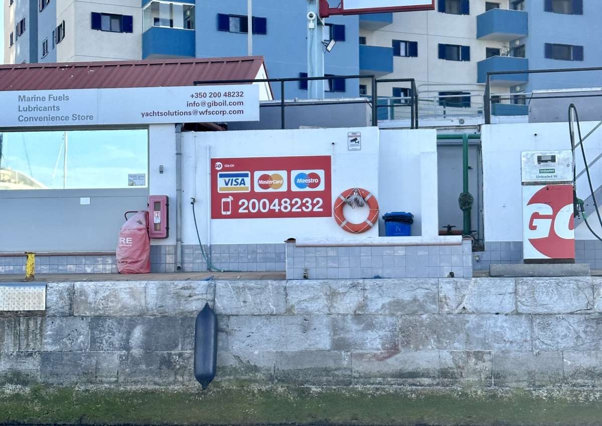 Gibraltar - Tankstelle  Gib Oil Ltd. Contact Information - Tankstation in de buurt van Gibraltar