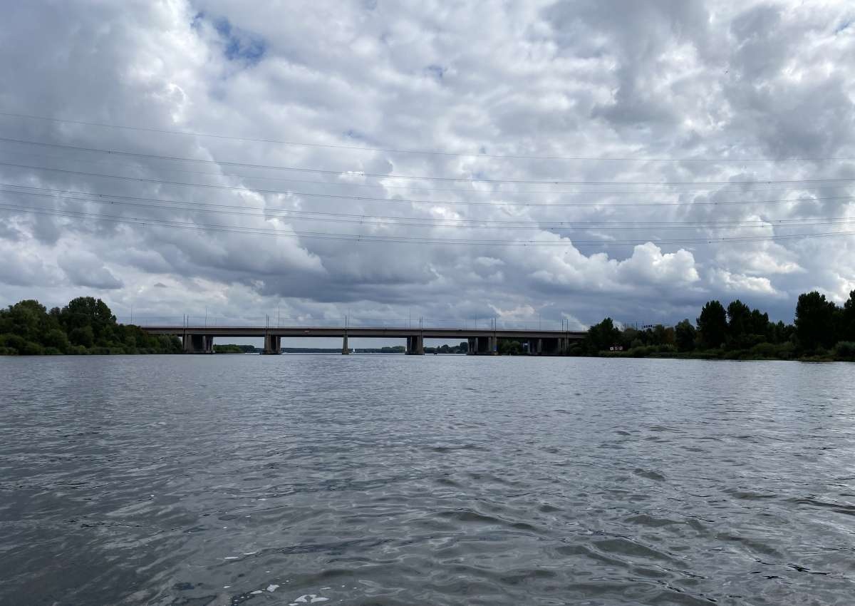 spoorbrug Muiderberg (IJmeer) - Bridge in de buurt van Gooise Meren (Naarden)