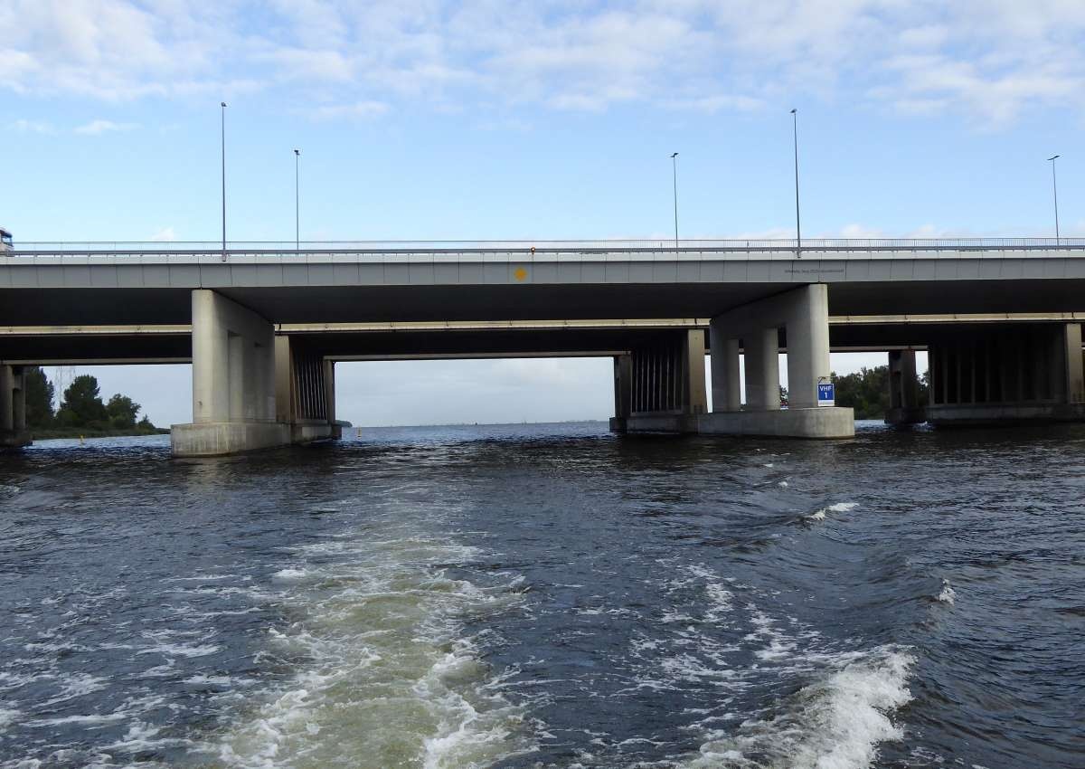 spoorbrug Muiderberg (IJmeer) - Bridge near Gooise Meren (Naarden)