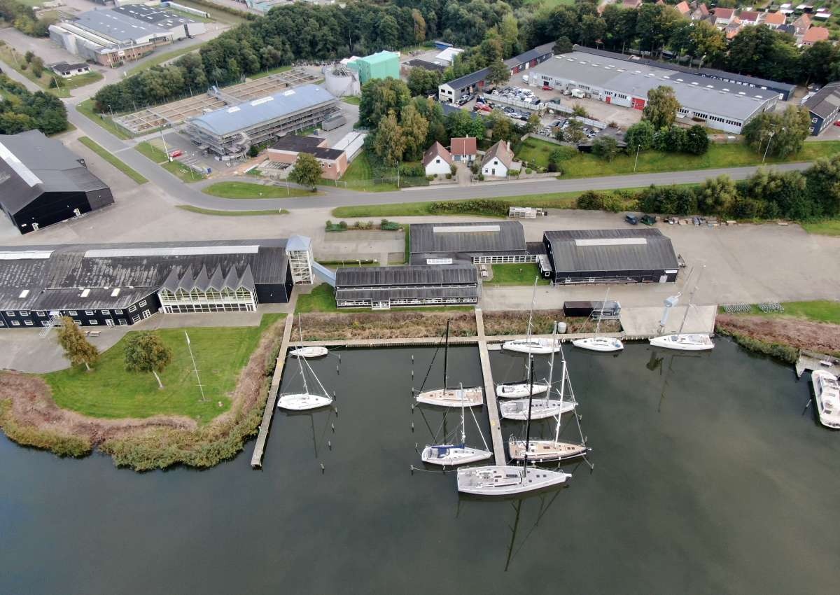 X-Yachts - Boot Reparatie & Scheepswerf in de buurt van Haderslev