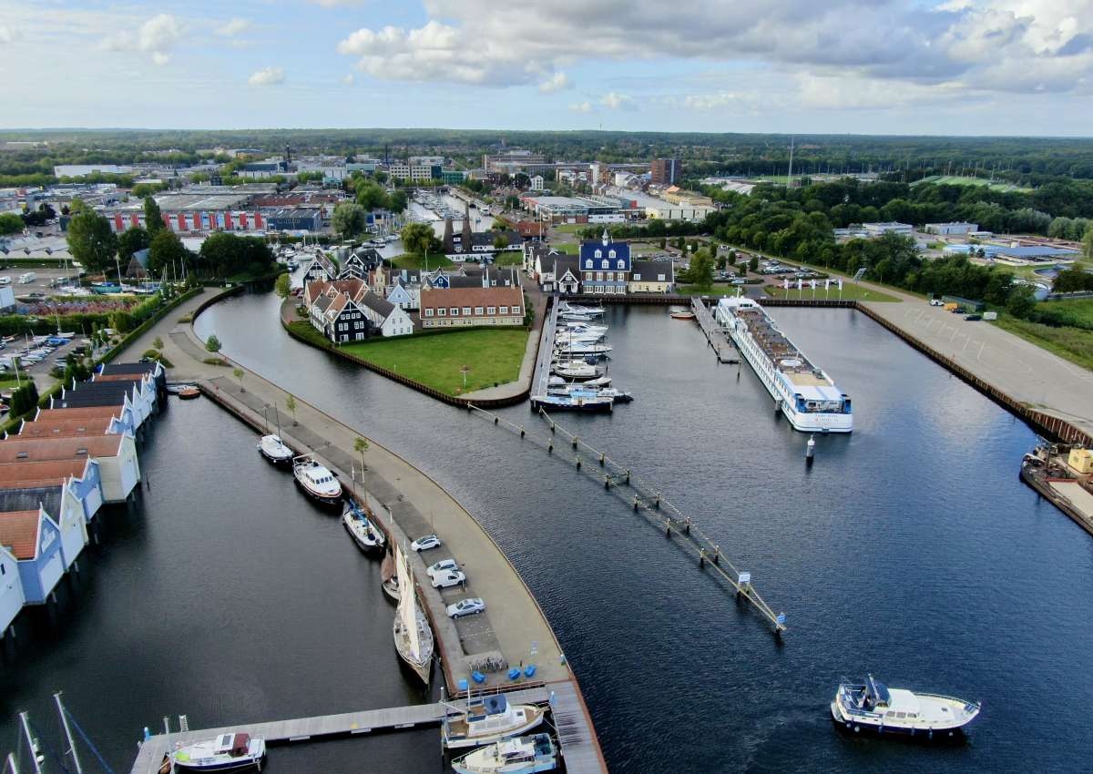 Gemeentehaven Huizen - Marina près de Huizen