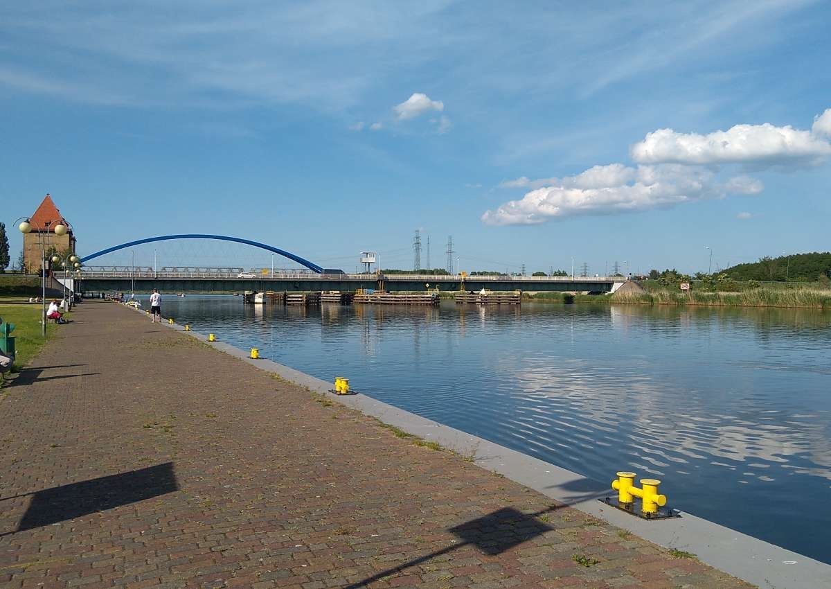 Drehbrücke Wollin / Swing bridge Wollin - Navinfo in de buurt van Wolin
