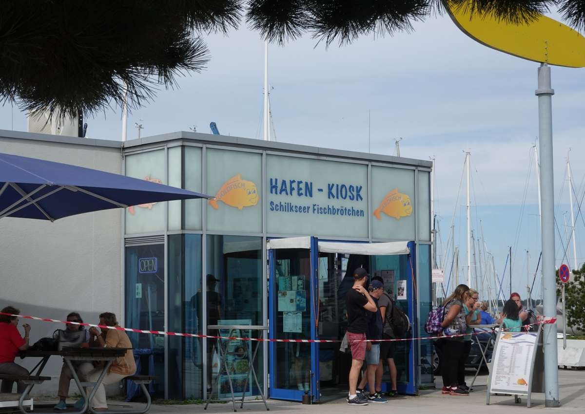 Hafen Kiosk Goldfisch Schilkseer Fischbrötchen  - Restaurant bei Kiel (Schilksee)