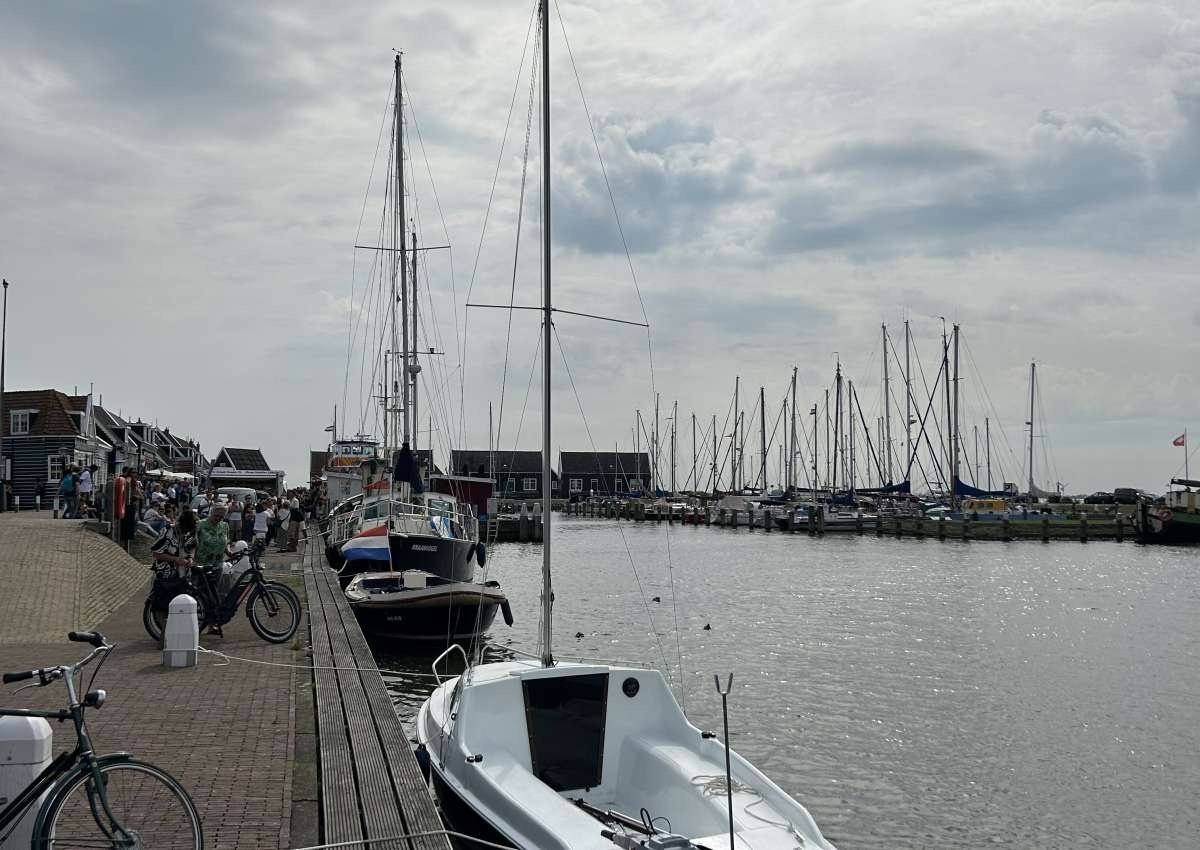 W.S.V. Marken - Jachthaven in de buurt van Waterland (Marken)