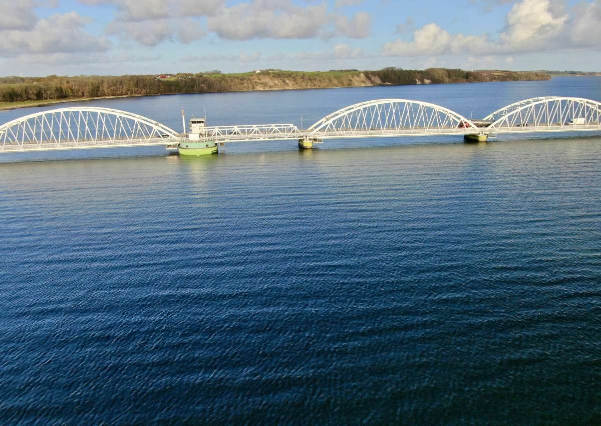 Vilsundbroen - Bridge in de buurt van Vilsund Øst