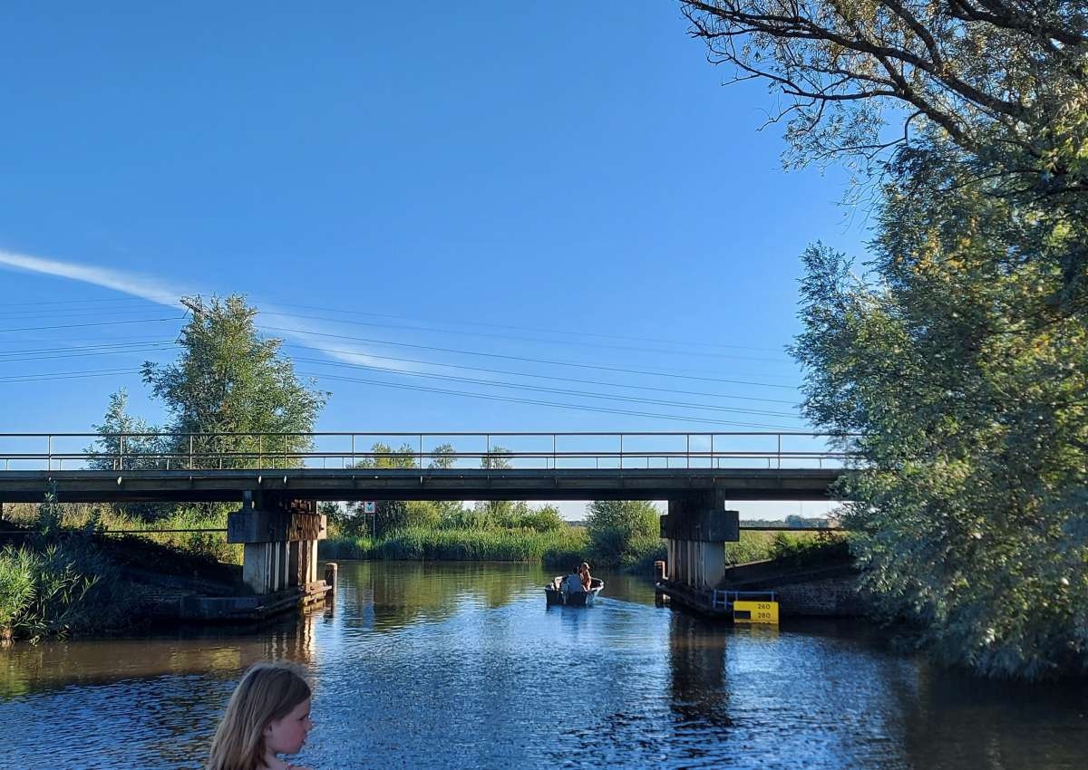 spoorbrug Haren - Bridge in de buurt van Midden-Groningen