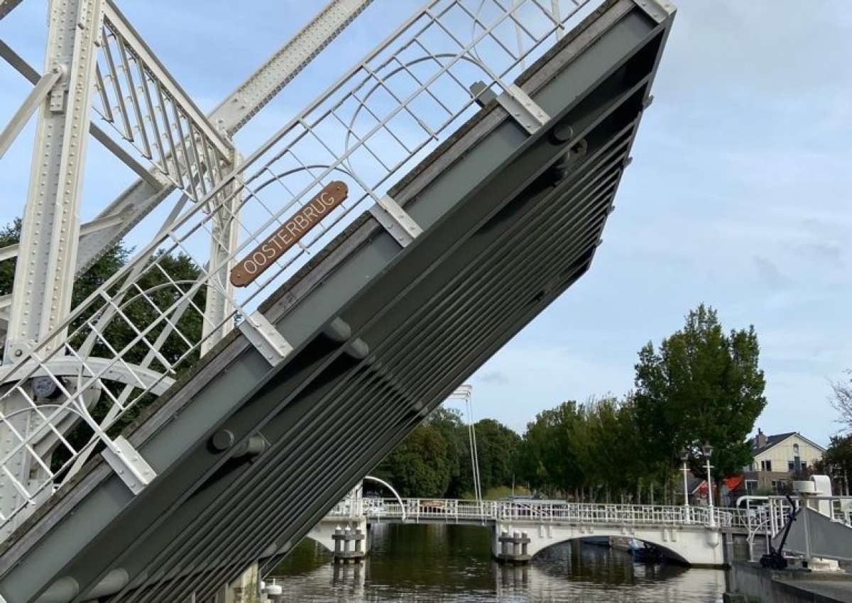 Oosterbrug - Bridge in de buurt van Harlingen