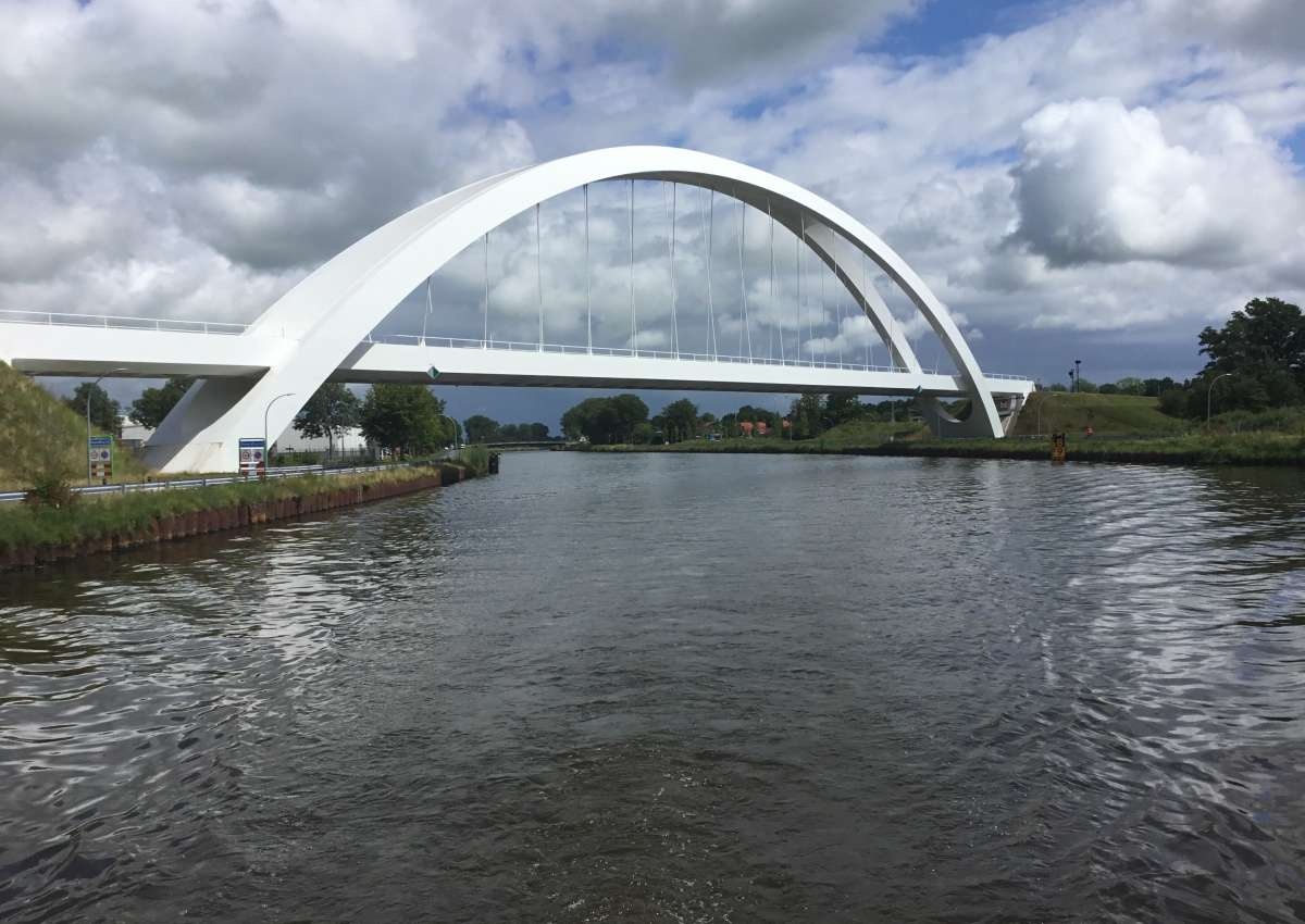 spoorbrug Zuidhorn - Bridge in de buurt van Westerkwartier (Zuidhorn)