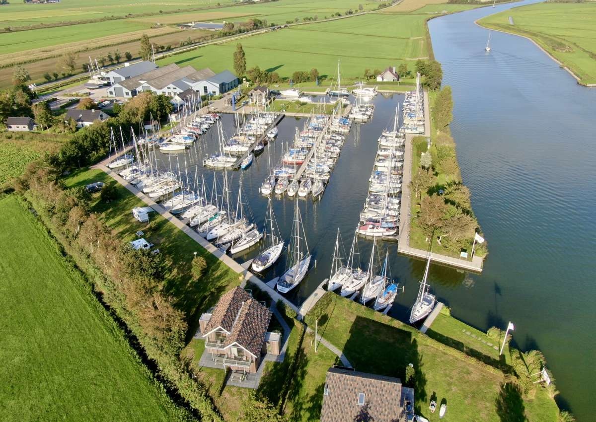 Jachtwerft De Roggebroek - Hafen bei Súdwest-Fryslân (Stavoren)