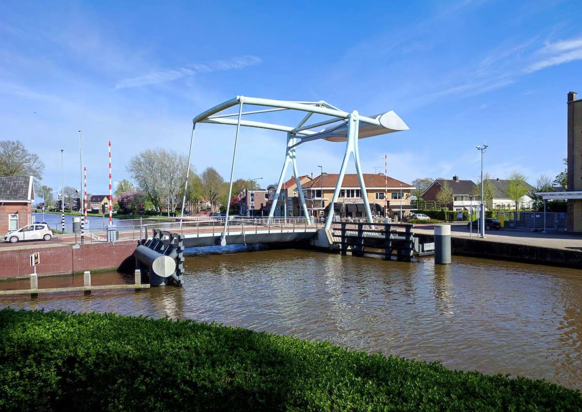 Stationsbrug, Franeker - Bridge in de buurt van Waadhoeke (Franeker)