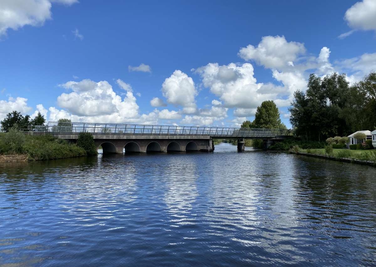 spoorbrug Kuikhorne - Bridge in de buurt van Tytsjerksteradiel (Noardburgum)