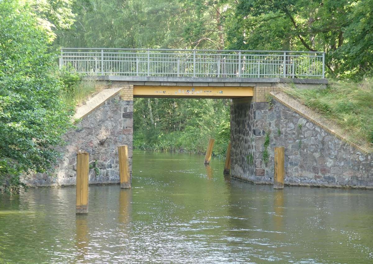 Schlabornbrücke - Navinfo bei Rheinsberg