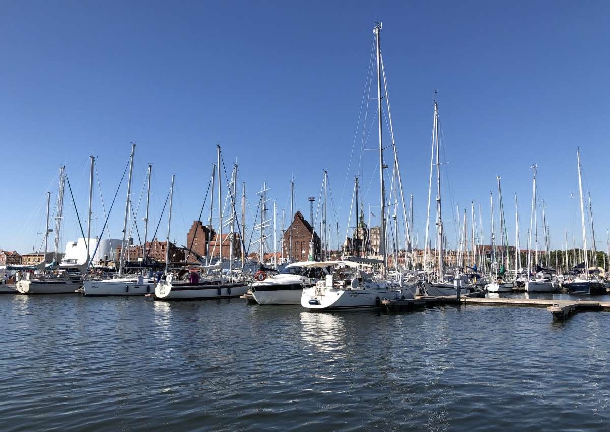 Stralsund Citymarina - Marina near Stralsund (Hafeninsel)