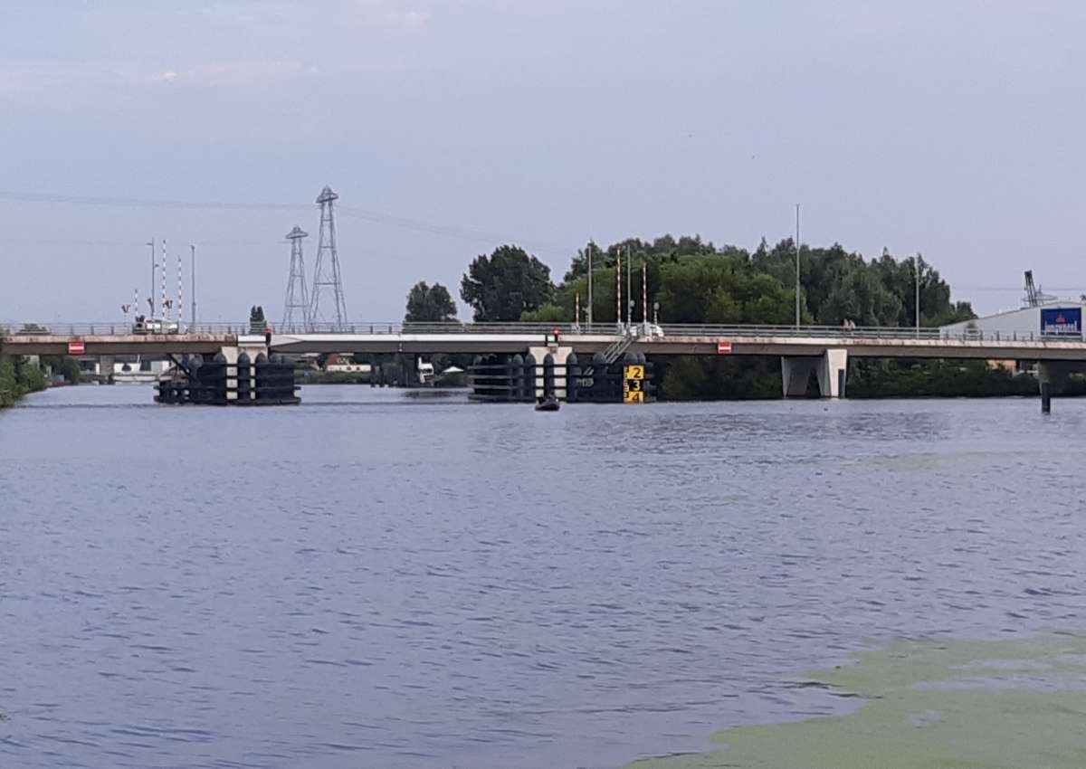 Sontbrug - Bridge in de buurt van Groningen (South)