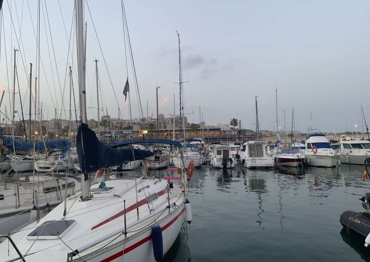 Puerto Deportivo de Tarragona - Jachthaven in de buurt van Tarragona (Torreforta)