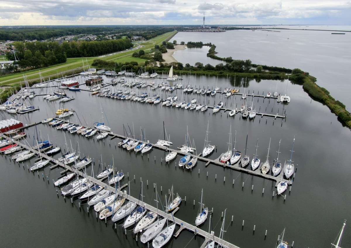 Flevo Marina B.V. - Jachthaven in de buurt van Lelystad